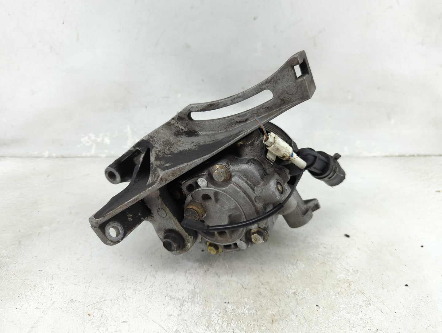 2005-2009 Subaru Legacy Power Steering Column Pump Oem - Oemusedautoparts1.com