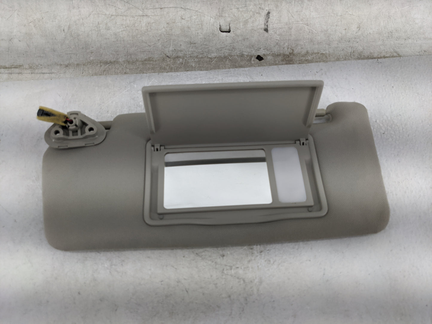 2006-2009 Subaru Legacy Sun Visor Shade Replacement Driver Left Mirror Fits Fits 2006 2007 2008 2009 OEM Used Auto Parts - O