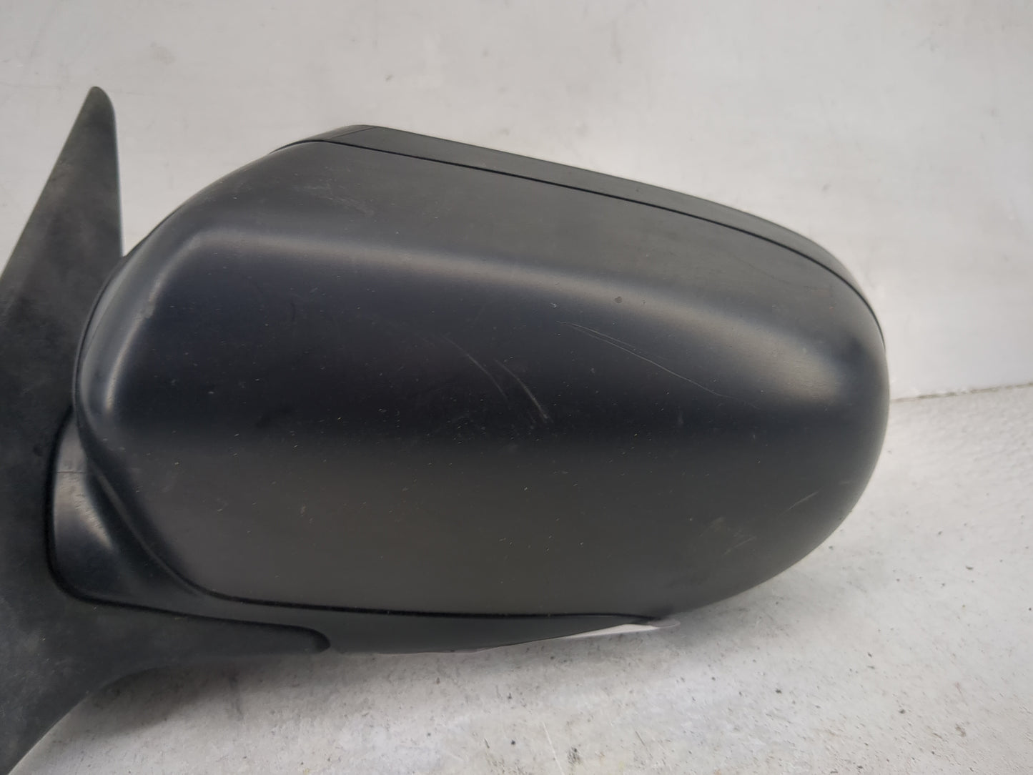 2005-2009 Subaru Legacy Driver Side View Mirror - Left Door Mirror OEM Used - Oemusedautoparts1.com