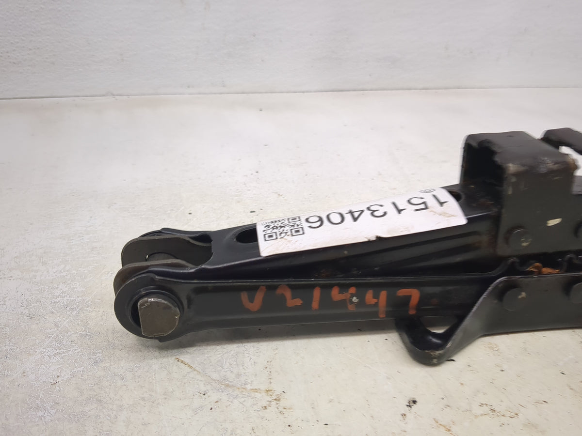 2008 Subaru Legacy Spare Scissor Car Jack 1513406 - Oemusedautoparts1.com