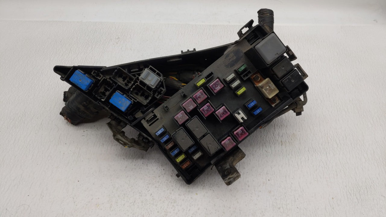 2006-2009 Subaru Legacy Fusebox Fuse Box Panel Relay Module P/N:82201AG02C MB502011B Fits Fits 2006 2007 2008 2009 OEM Used 