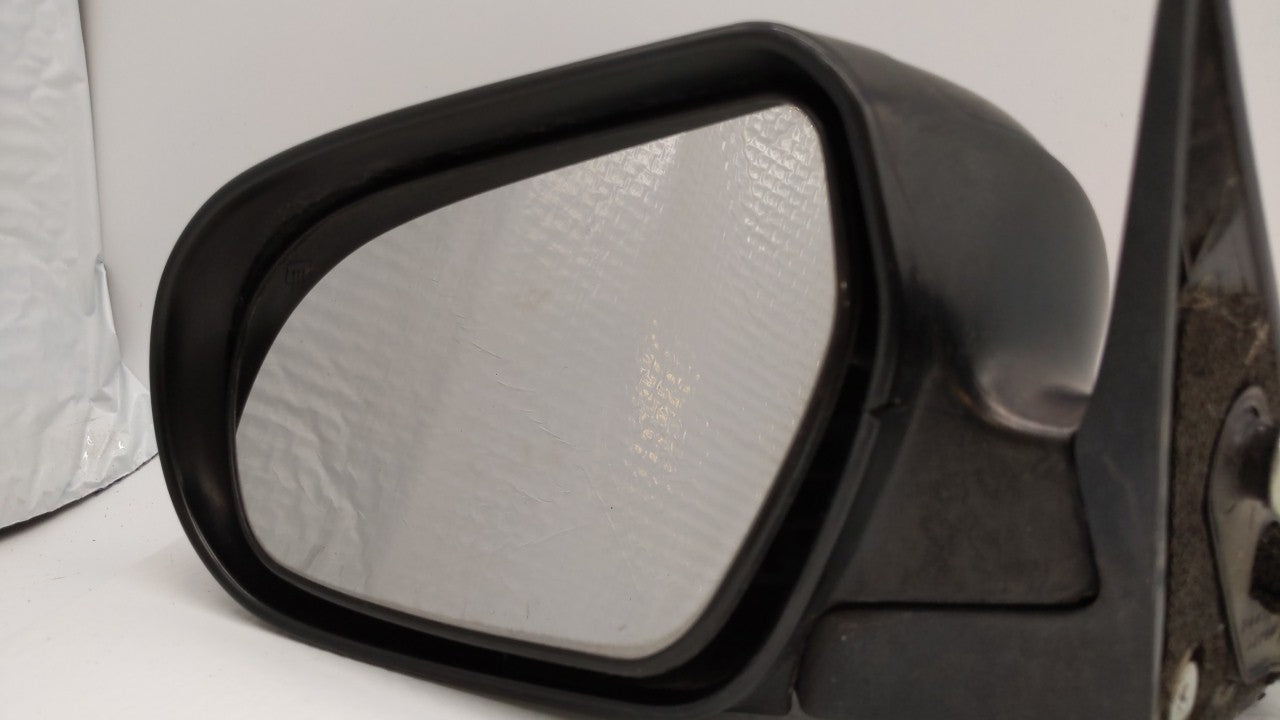 2005-2009 Subaru Legacy Driver Side View Mirror - Left Door Mirror OEM Used - Oemusedautoparts1.com