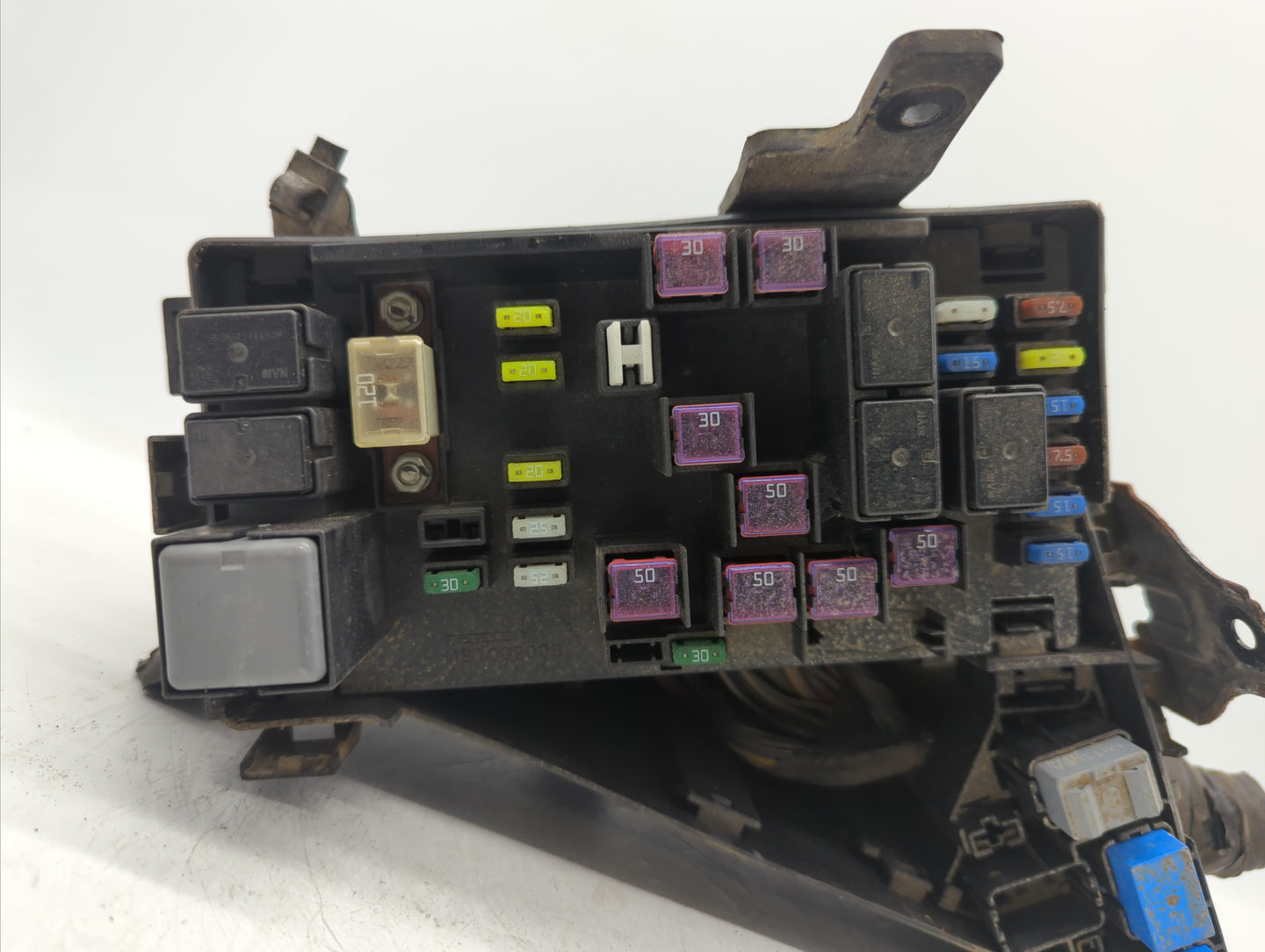 2006-2009 Subaru Legacy Fusebox Fuse Box Panel Relay Module P/N:82201AG02C MB502011B Fits Fits 2006 2007 2008 2009 OEM Used 