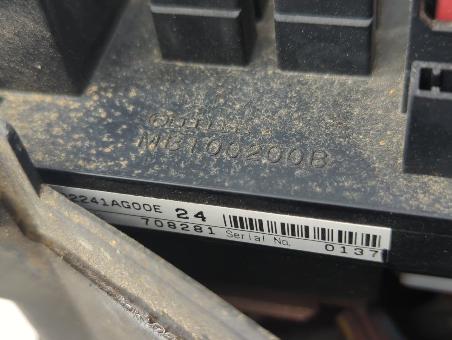 2006-2009 Subaru Legacy Fusebox Fuse Box Panel Relay Module P/N:82201AG02C MB502011B Fits Fits 2006 2007 2008 2009 OEM Used 