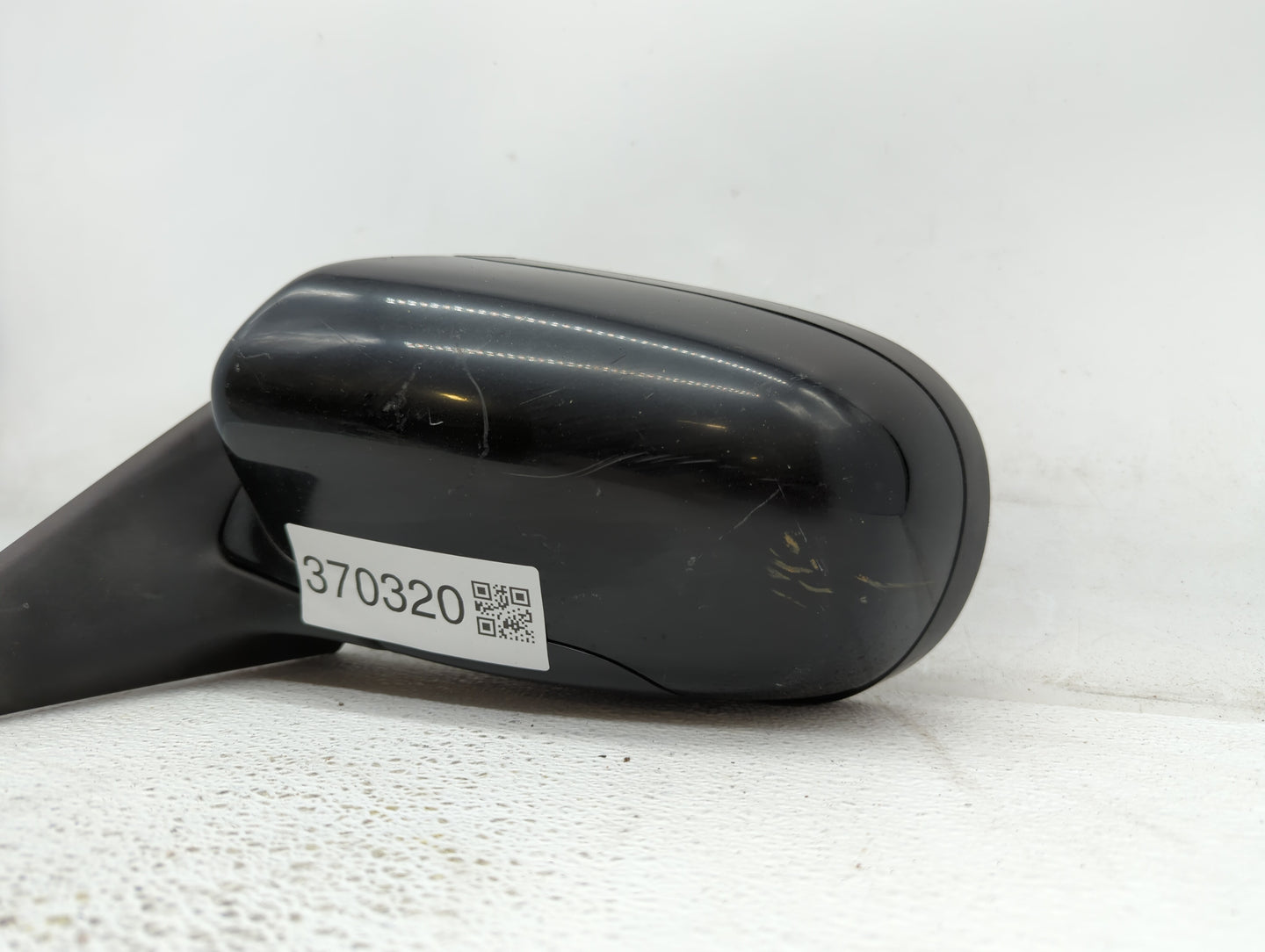 2005-2009 Subaru Legacy Driver Side View Mirror - Left Door Mirror OEM Used - Oemusedautoparts1.com