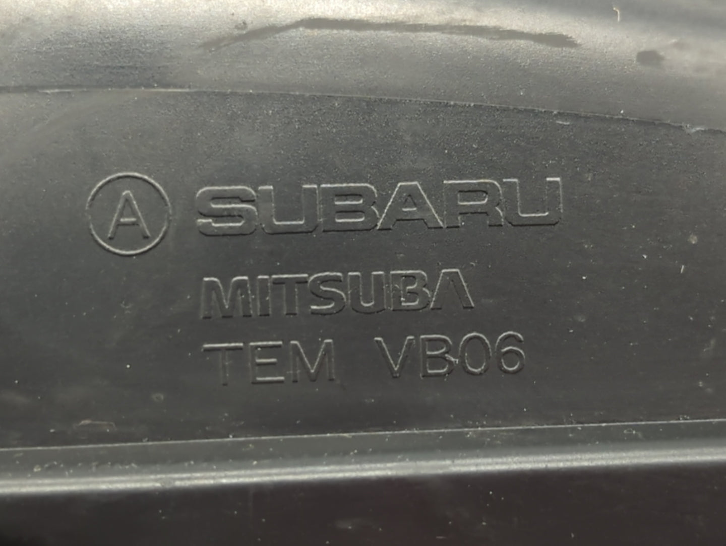 2005-2009 Subaru Legacy Driver Side View Mirror - Left Door Mirror OEM Used - Oemusedautoparts1.com