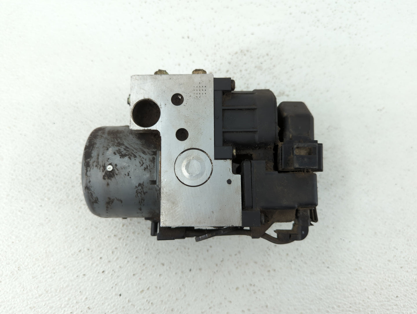 2008-2009 Subaru Legacy ABS Pump Control Module Replacement P/N:27531AC03A Fits Fits 2008 2009 OEM Used Auto Parts - Oemused