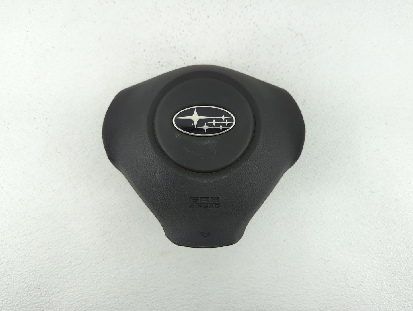2008-2009 Subaru Legacy Air Bag Driver Left Steering Wheel Mounted Fits Fits 2008 2009 OEM Used Auto Parts - Oemusedautopart
