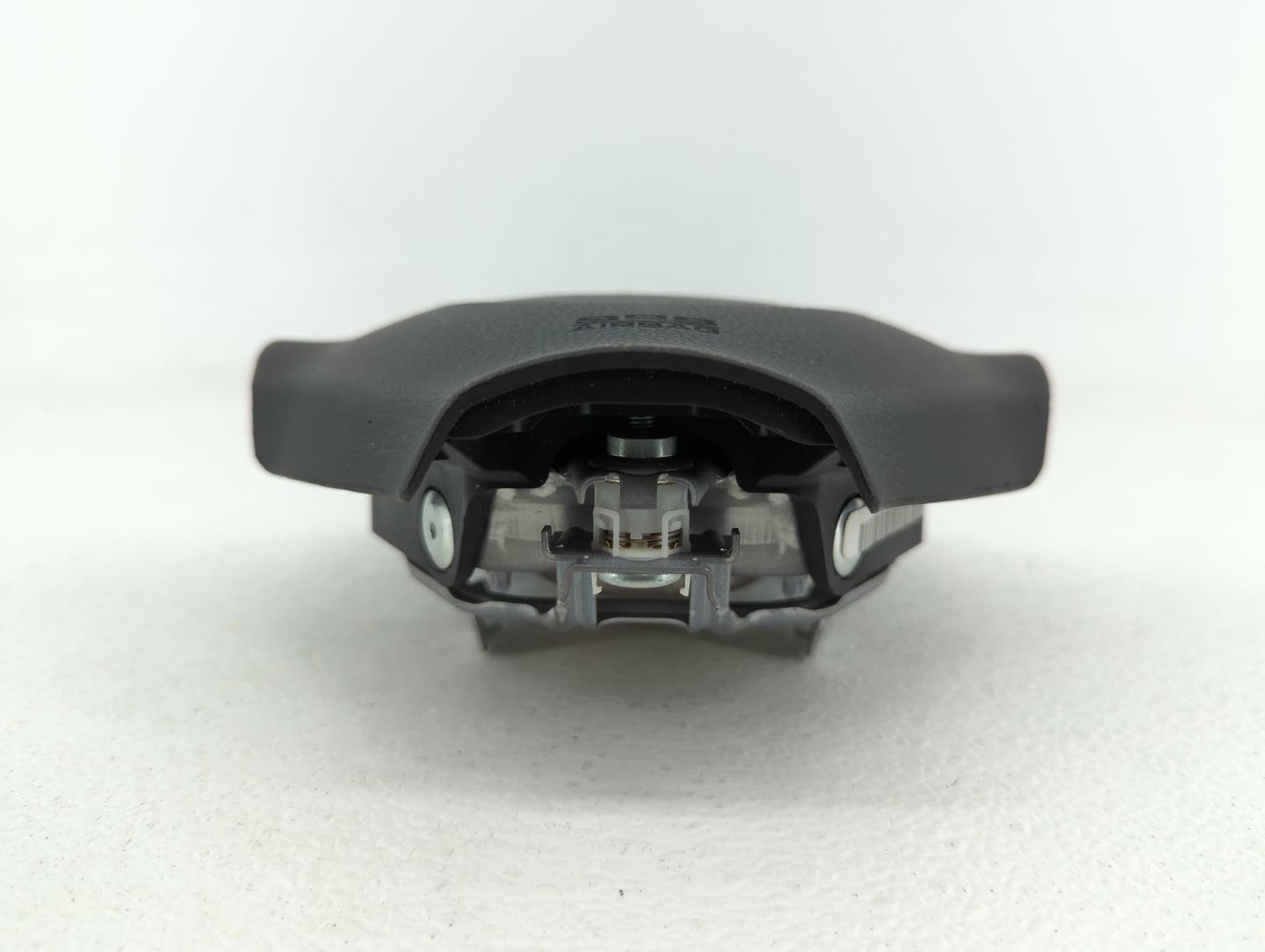 2008-2009 Subaru Legacy Air Bag Driver Left Steering Wheel Mounted Fits Fits 2008 2009 OEM Used Auto Parts - Oemusedautopart