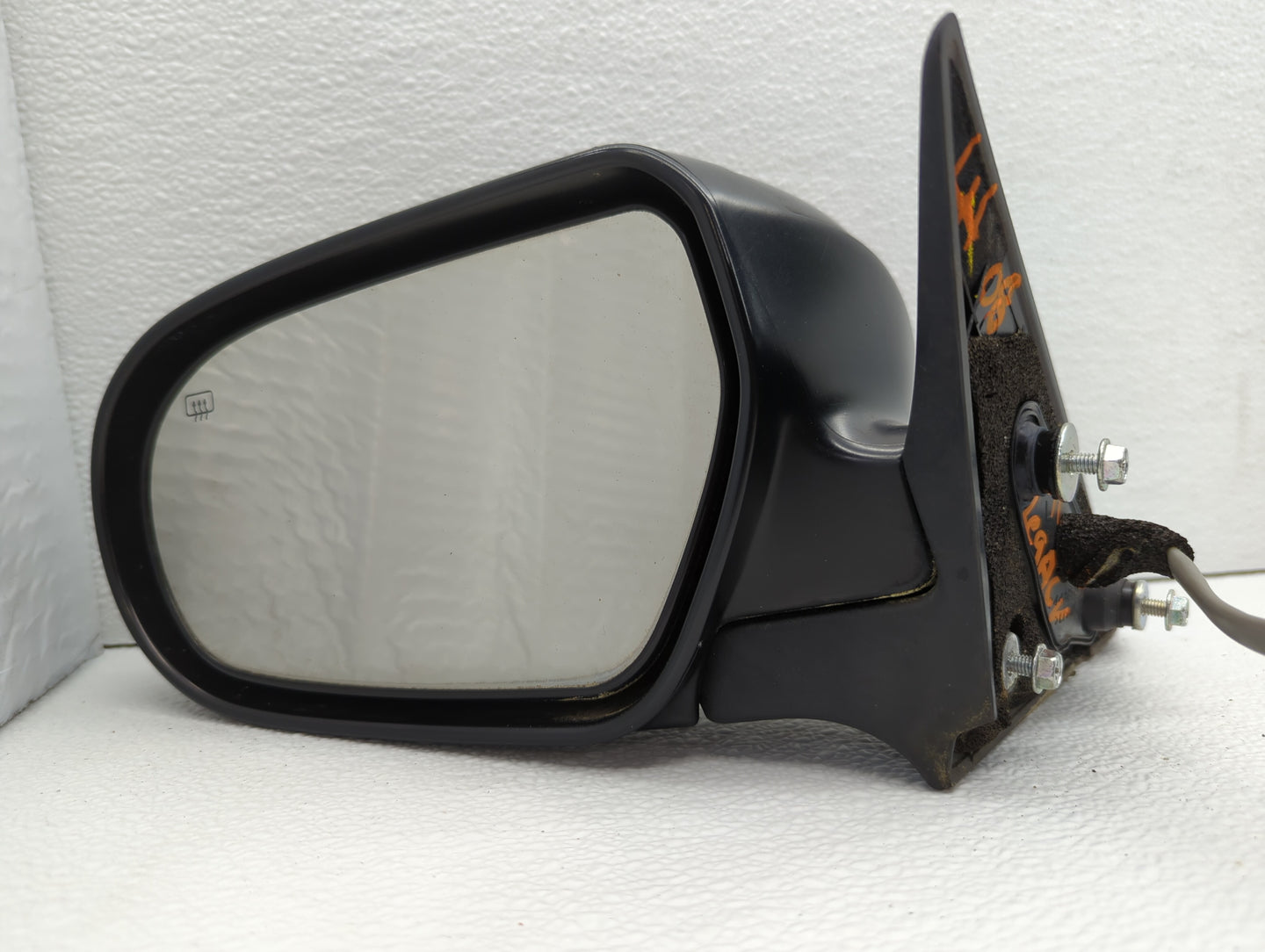 2005-2009 Subaru Legacy Driver Side View Mirror - Left Door Mirror OEM Used - Oemusedautoparts1.com