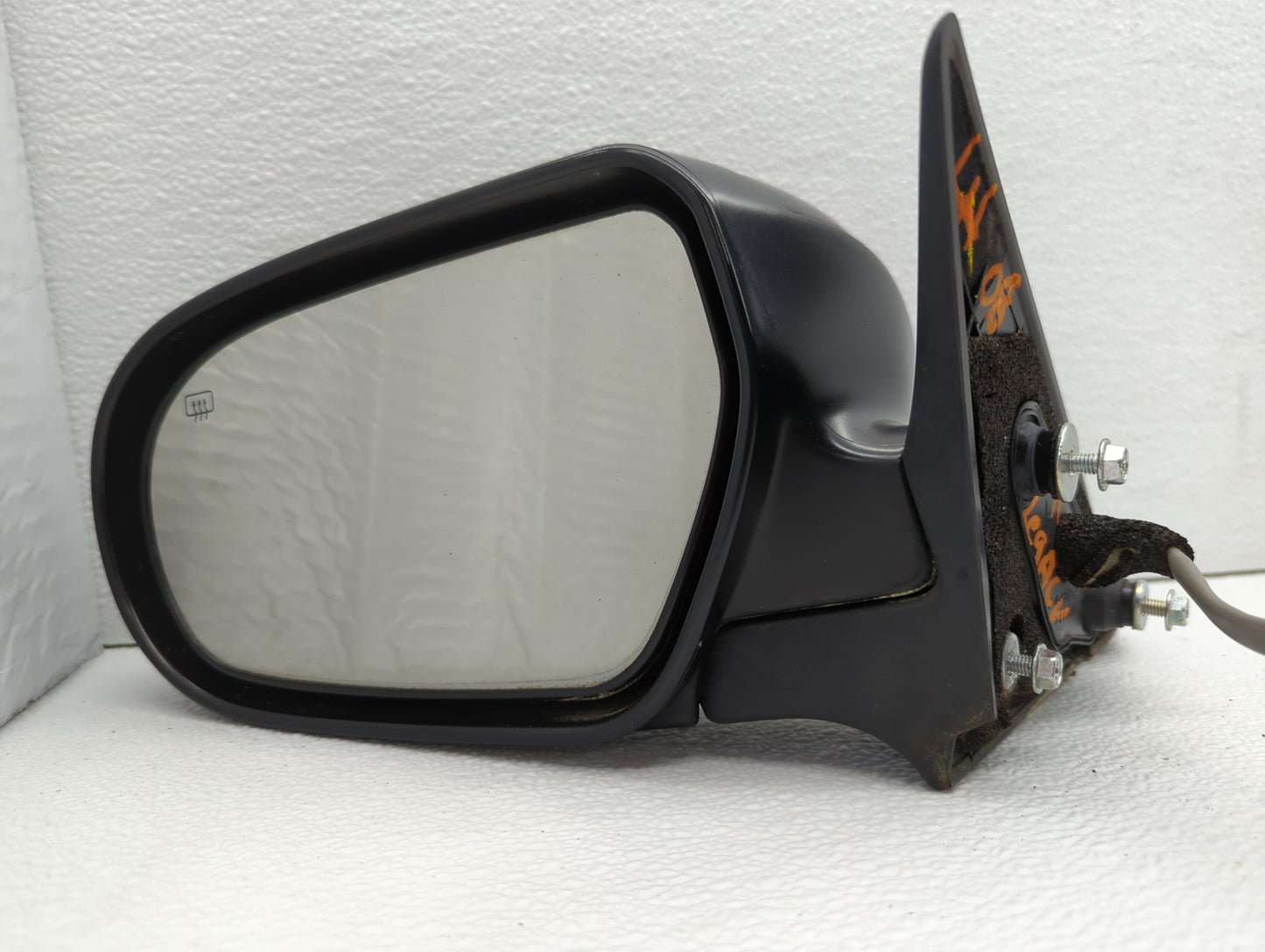 2005-2009 Subaru Legacy Driver Side View Mirror - Left Door Mirror OEM Used - Oemusedautoparts1.com