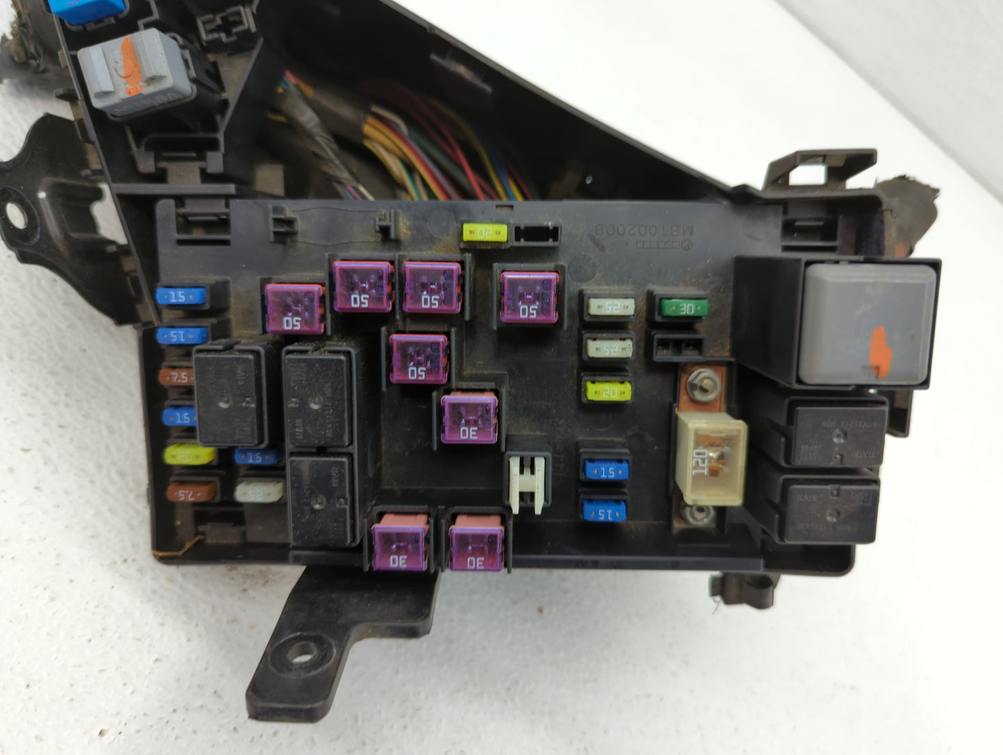 2008 Subaru Legacy Fusebox Fuse Box Panel Relay Module P/N:MN100200B Fits OEM Used Auto Parts - Oemusedautoparts1.com