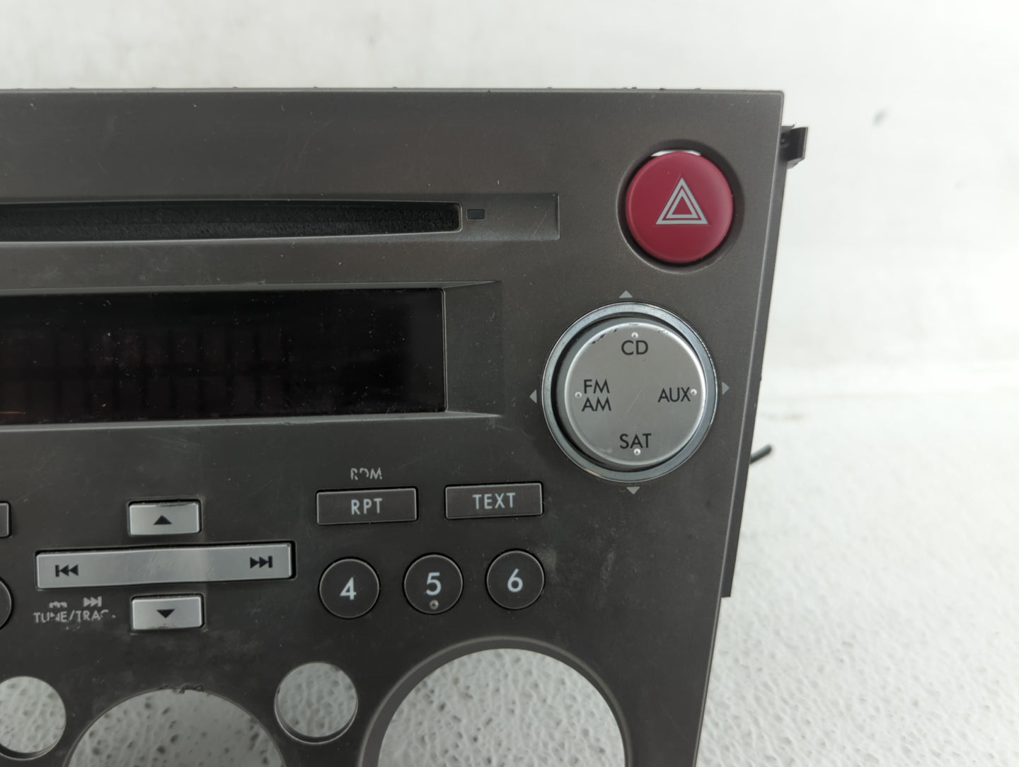 2007-2009 Subaru Legacy Radio AM FM Cd Player Receiver Replacement P/N:86201AG72A 86201AG69B, 86201AG69A Fits Fits 2007 2008
