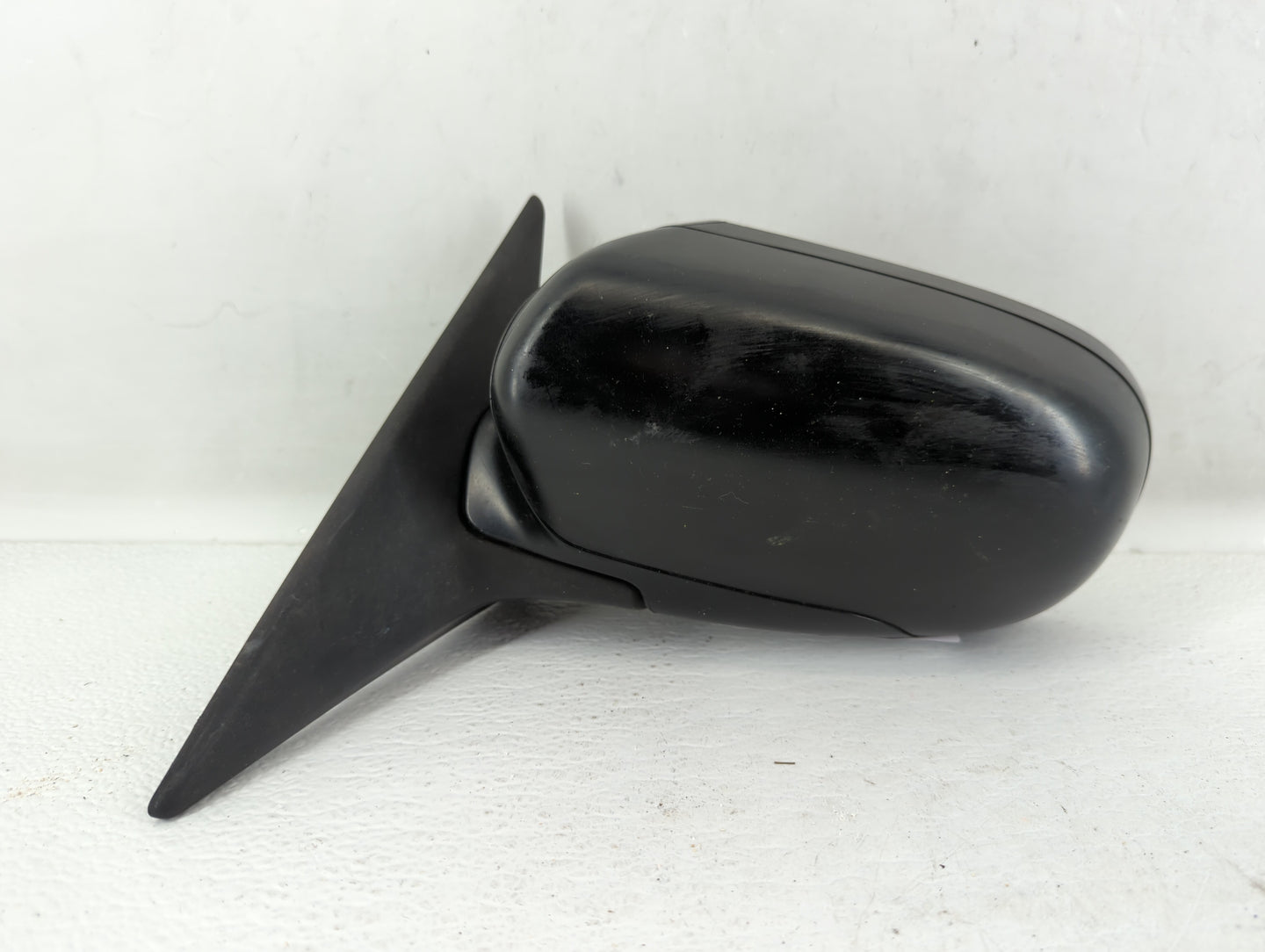 2005-2009 Subaru Legacy Driver Side View Mirror - Left Door Mirror OEM Used - Oemusedautoparts1.com
