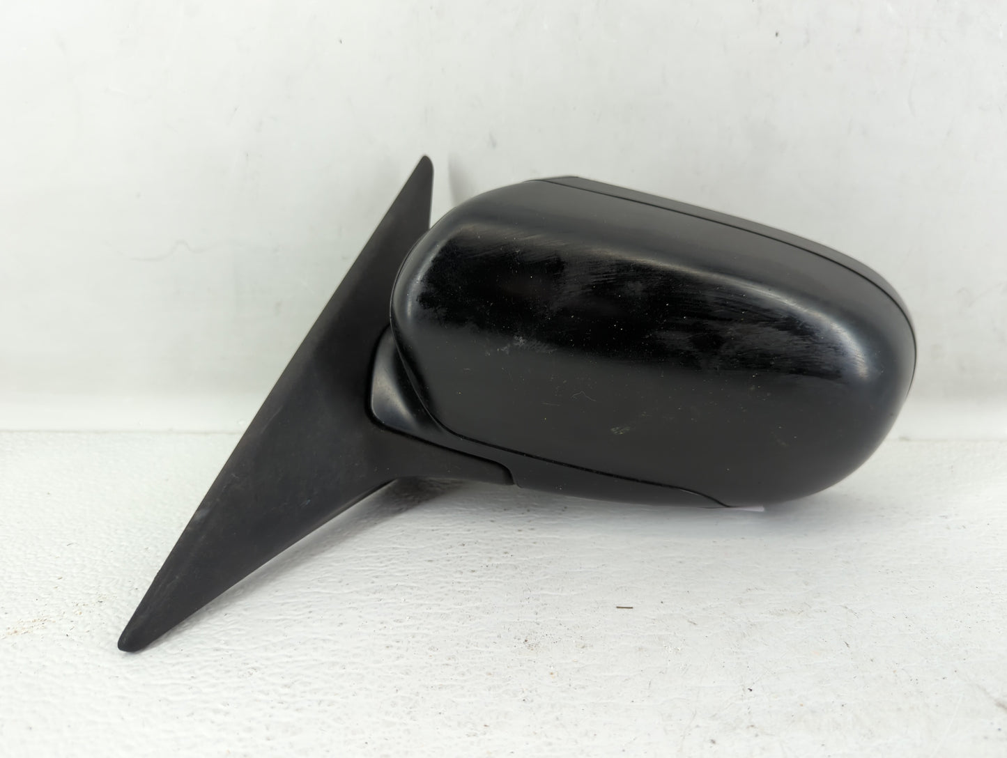 2005-2009 Subaru Legacy Driver Side View Mirror - Left Door Mirror OEM Used - Oemusedautoparts1.com