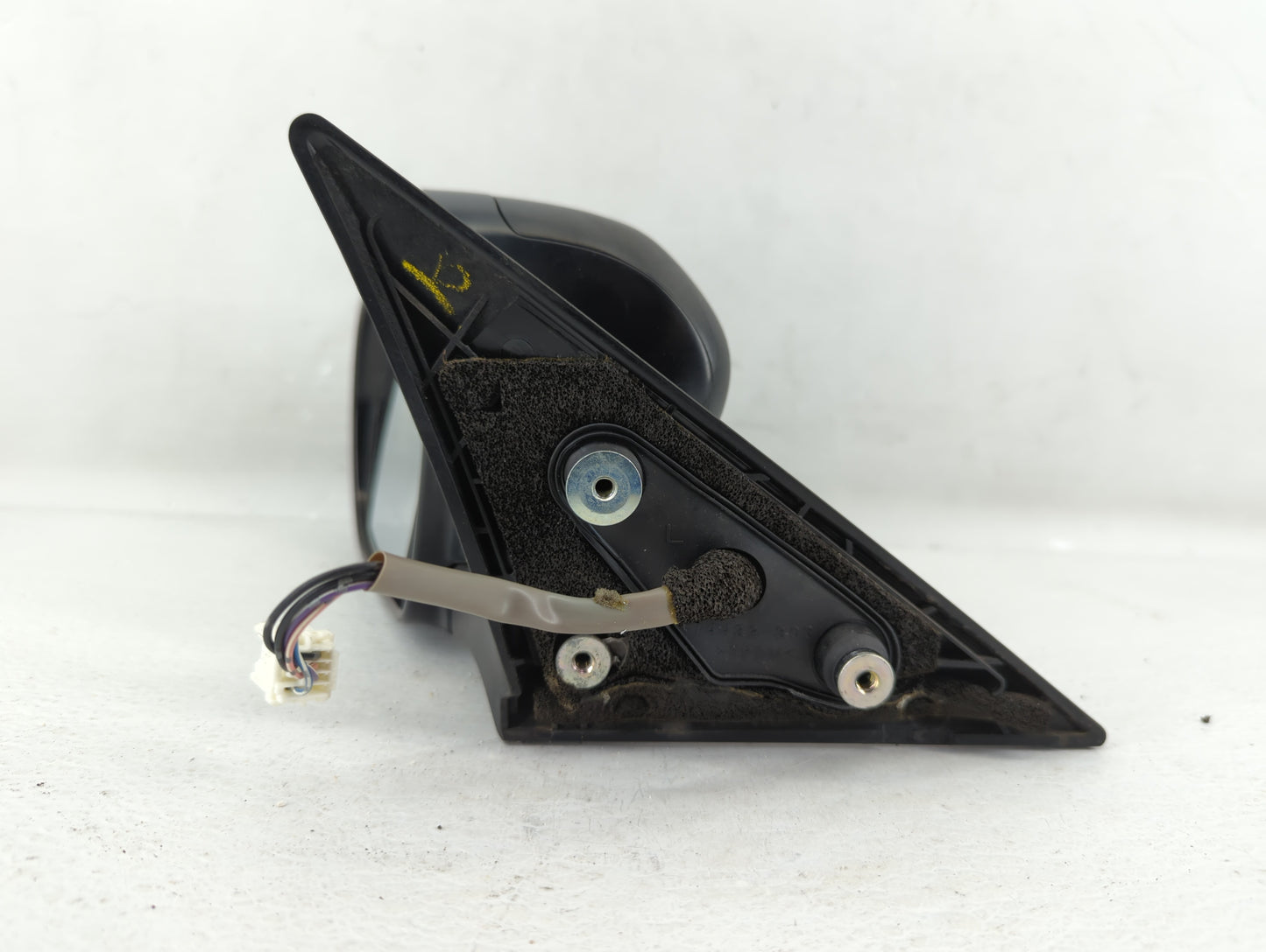 2005-2009 Subaru Legacy Driver Side View Mirror - Left Door Mirror OEM Used - Oemusedautoparts1.com