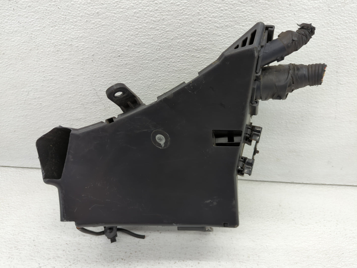 2006-2009 Subaru Legacy Fusebox Fuse Box Panel Relay Module P/N:MB502050B MB5020508 Fits Fits 2006 2007 2008 2009 OEM Used A
