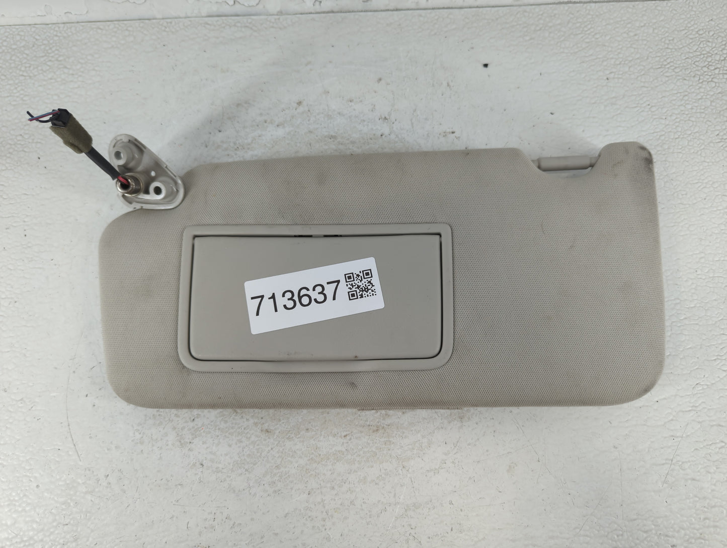2010-2014 Subaru Legacy Sun Visor Shade Replacement Passenger Right Mirror Fits Fits 2010 2011 2012 2013 2014 OEM Used Auto 
