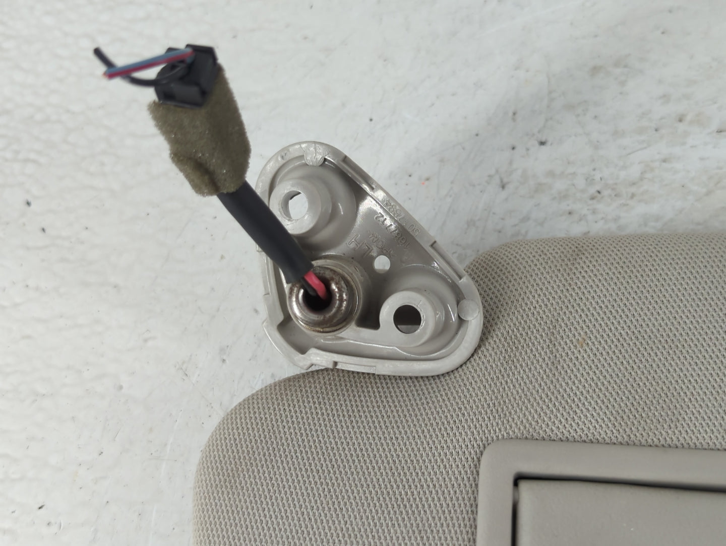 2010-2014 Subaru Legacy Sun Visor Shade Replacement Passenger Right Mirror Fits Fits 2010 2011 2012 2013 2014 OEM Used Auto 