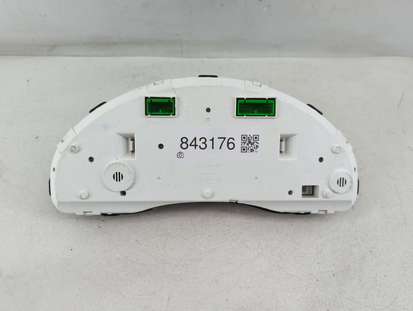 2008 Subaru Legacy Instrument Cluster Speedometer Gauges Fits OEM Used Auto Parts - Oemusedautoparts1.com