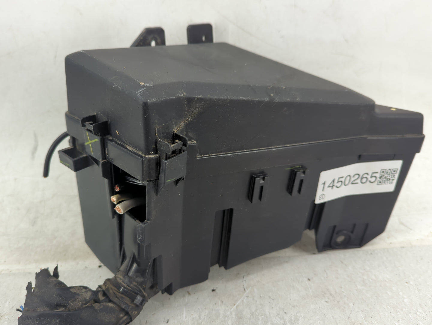 2008 Subaru Outback Fusebox Fuse Box Panel Relay Module P/N:MB502000B Fits Fits 2010 2011 2012 2013 2014 OEM Used Auto Parts