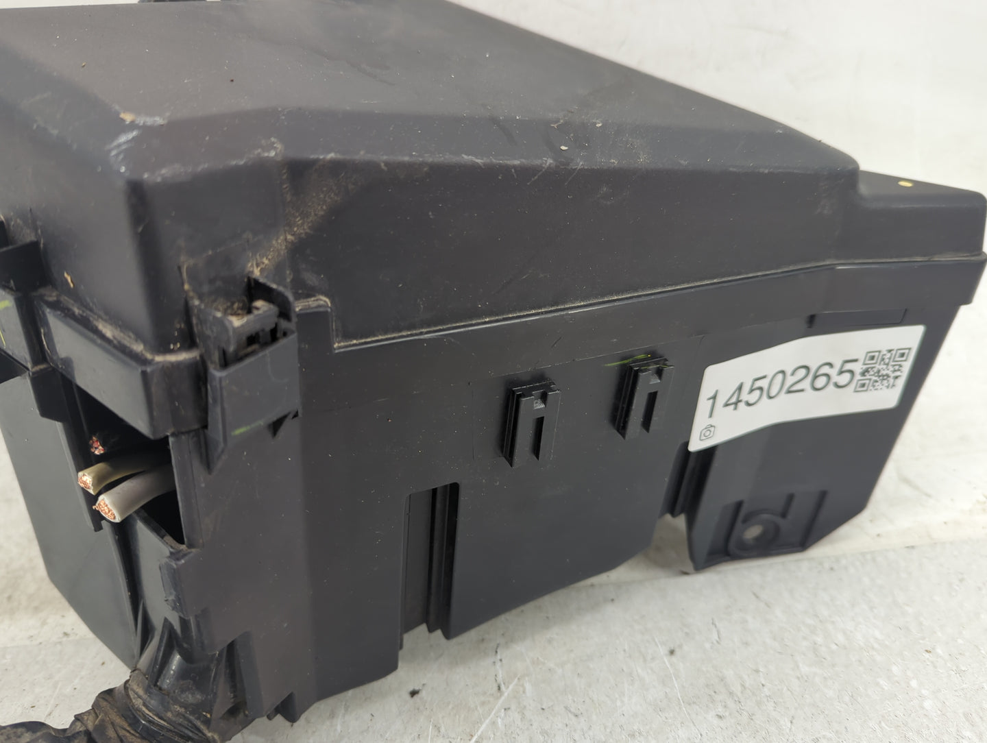 2008 Subaru Outback Fusebox Fuse Box Panel Relay Module P/N:MB502000B Fits Fits 2010 2011 2012 2013 2014 OEM Used Auto Parts
