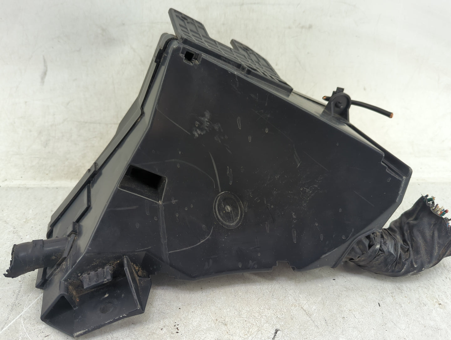 2008 Subaru Outback Fusebox Fuse Box Panel Relay Module P/N:MB502000B Fits Fits 2010 2011 2012 2013 2014 OEM Used Auto Parts