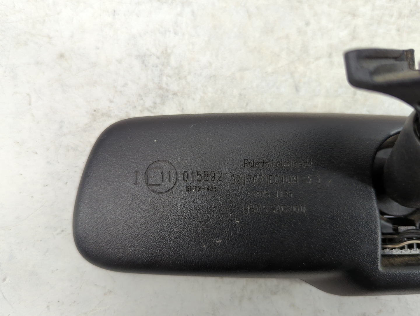 2008 Subaru Outback Interior Rear View Mirror Replacement OEM P/N:H505SAG200 E11015892 Fits OEM Used Auto Parts - Oemusedaut