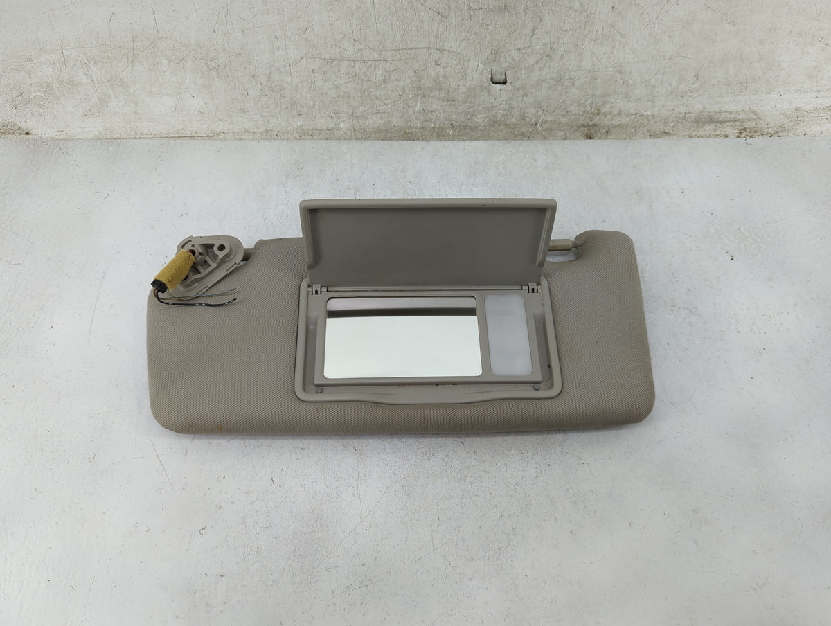 2008 Subaru Outback Sun Visor Shade Replacement Driver Left Mirror Fits OEM Used Auto Parts - Oemusedautoparts1.com
