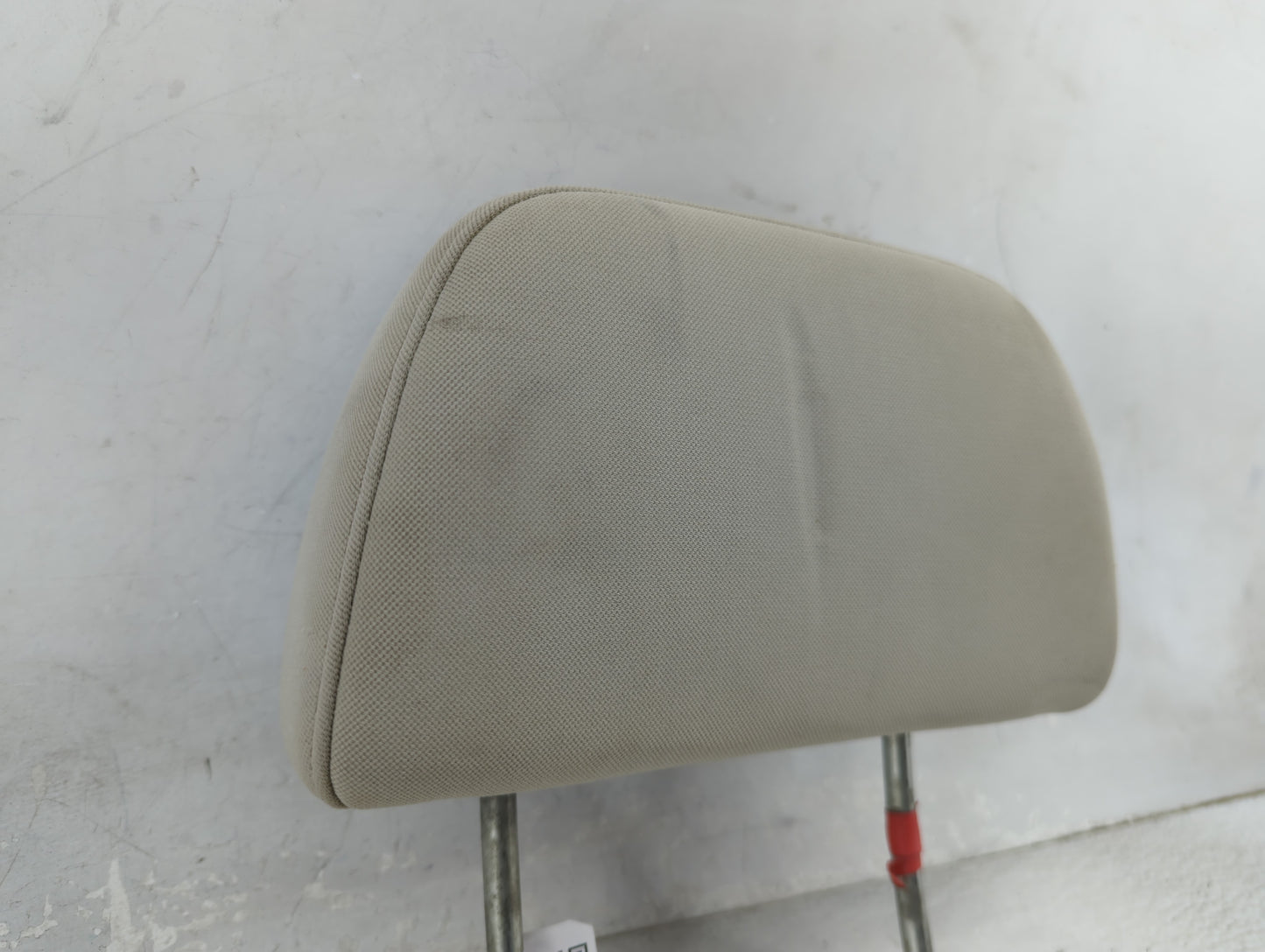 2008 Subaru Outback Headrest Head Rest Rear Center Seat Fits OEM Used Auto Parts - Oemusedautoparts1.com