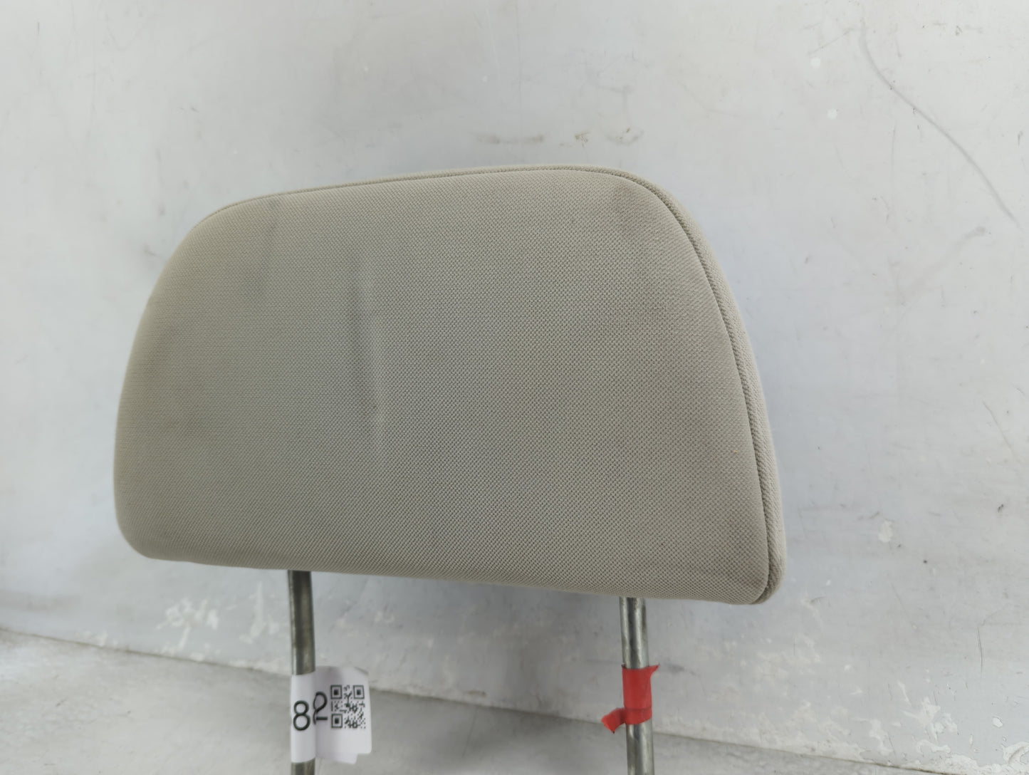 2008 Subaru Outback Headrest Head Rest Rear Center Seat Fits OEM Used Auto Parts - Oemusedautoparts1.com