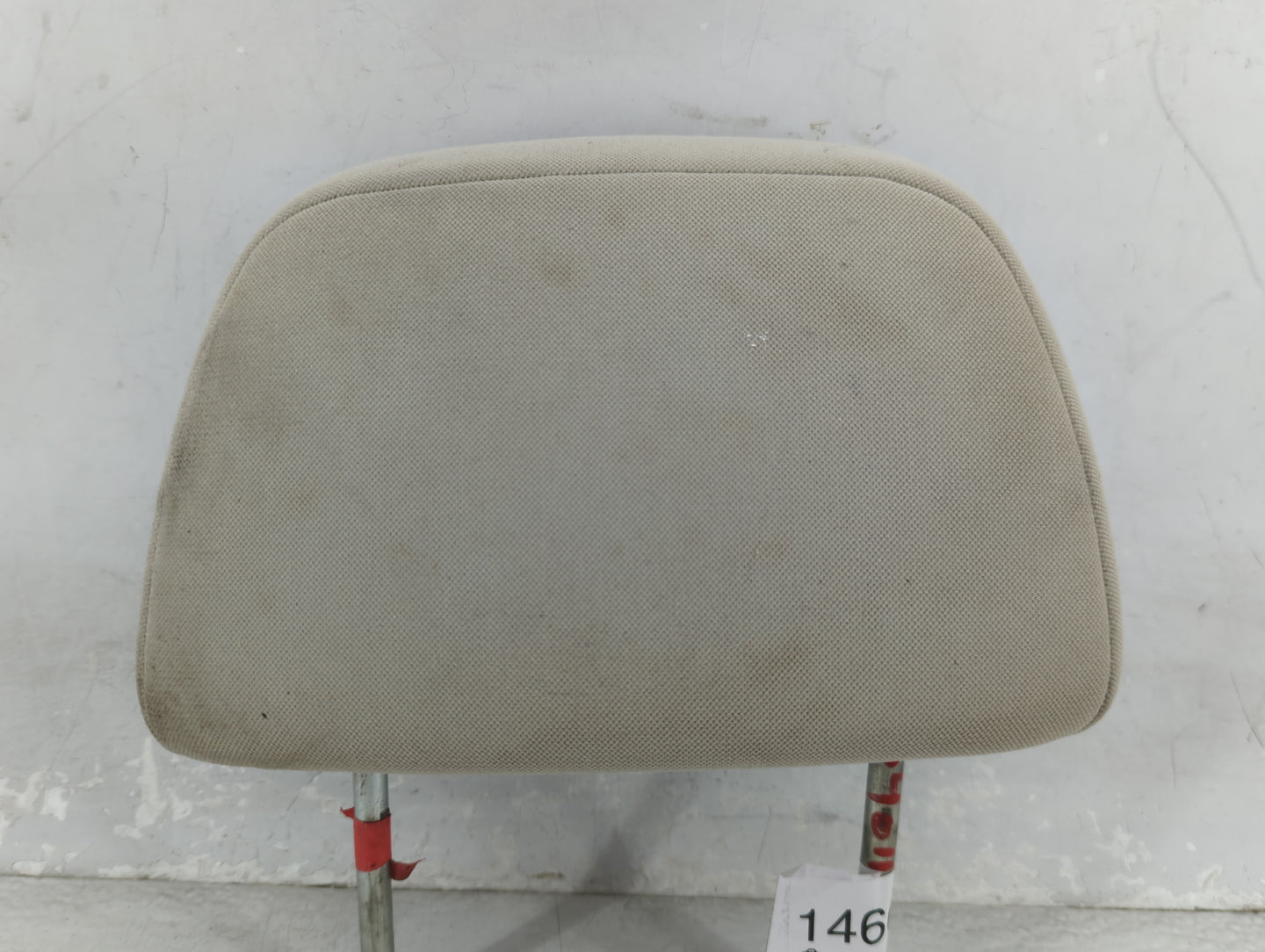 2008 Subaru Outback Headrest Head Rest Rear Center Seat Fits OEM Used Auto Parts - Oemusedautoparts1.com