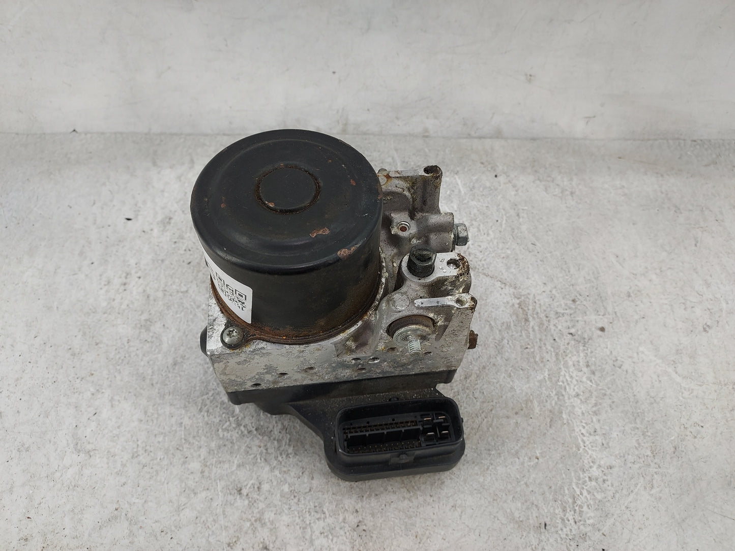 2008 Subaru Tribeca ABS Pump Control Module Replacement P/N:27536XA01A 133800-7131 Fits Fits 2007 OEM Used Auto Parts - Oemu