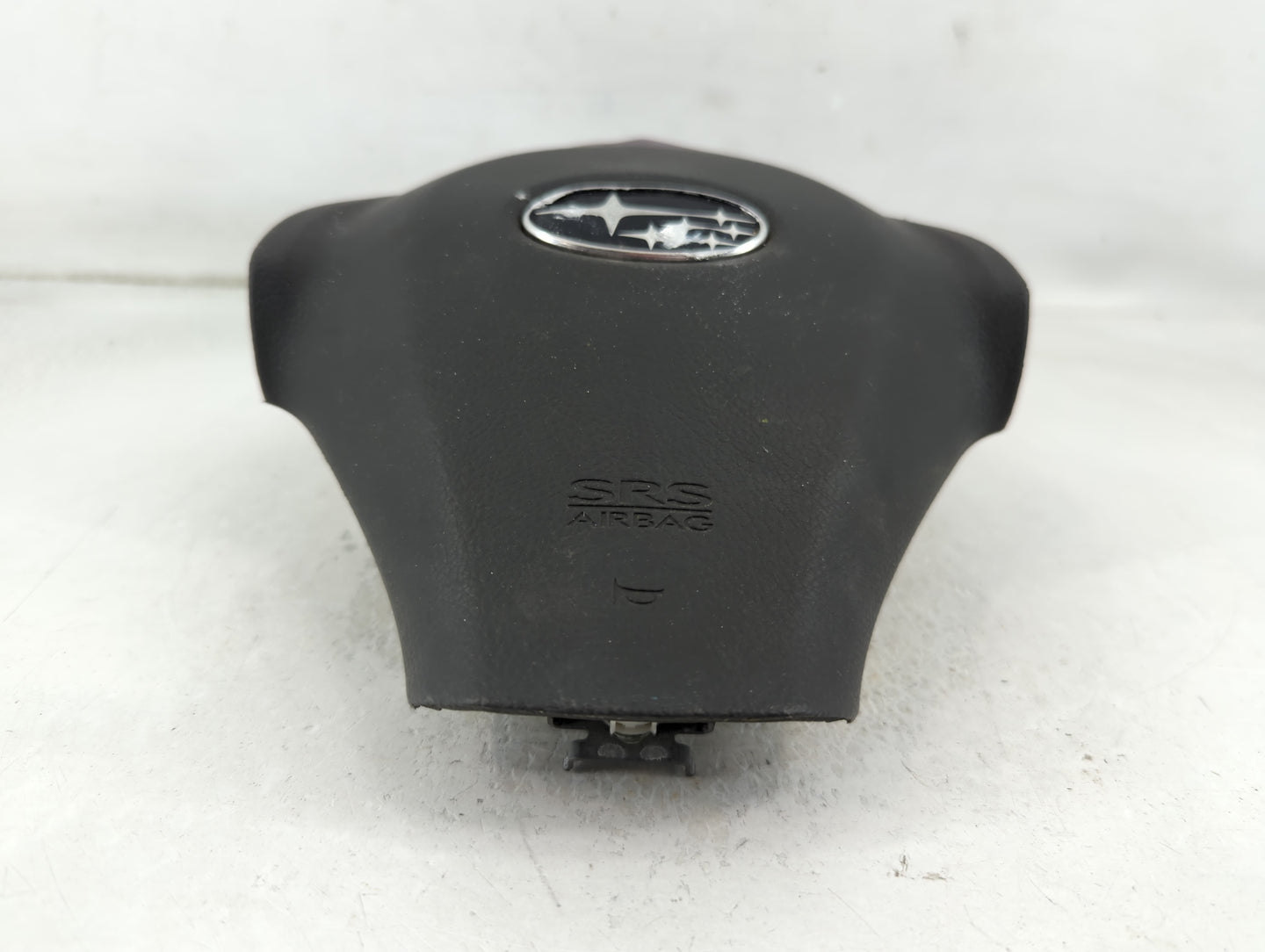 2008-2011 Subaru Tribeca Air Bag Driver Left Steering Wheel Mounted Fits Fits 2007 2008 2009 2010 2011 OEM Used Auto Parts -