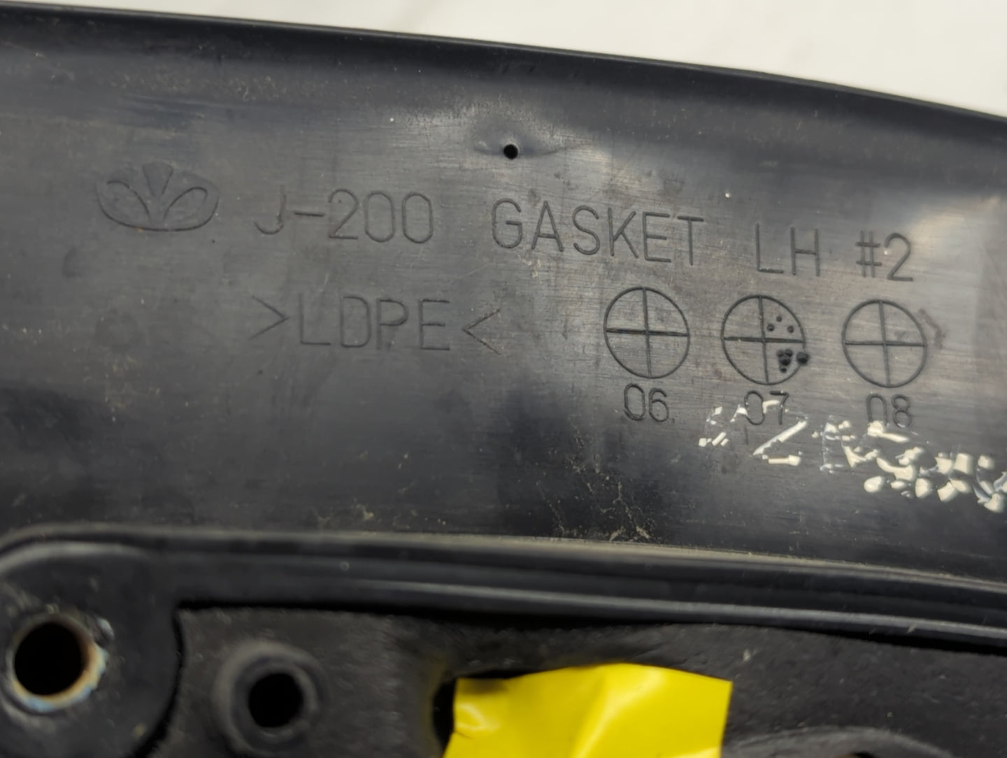 2004-2008 Suzuki Forenza Driver Side View Mirror - Left Door Mirror OEM Used - Oemusedautoparts1.com