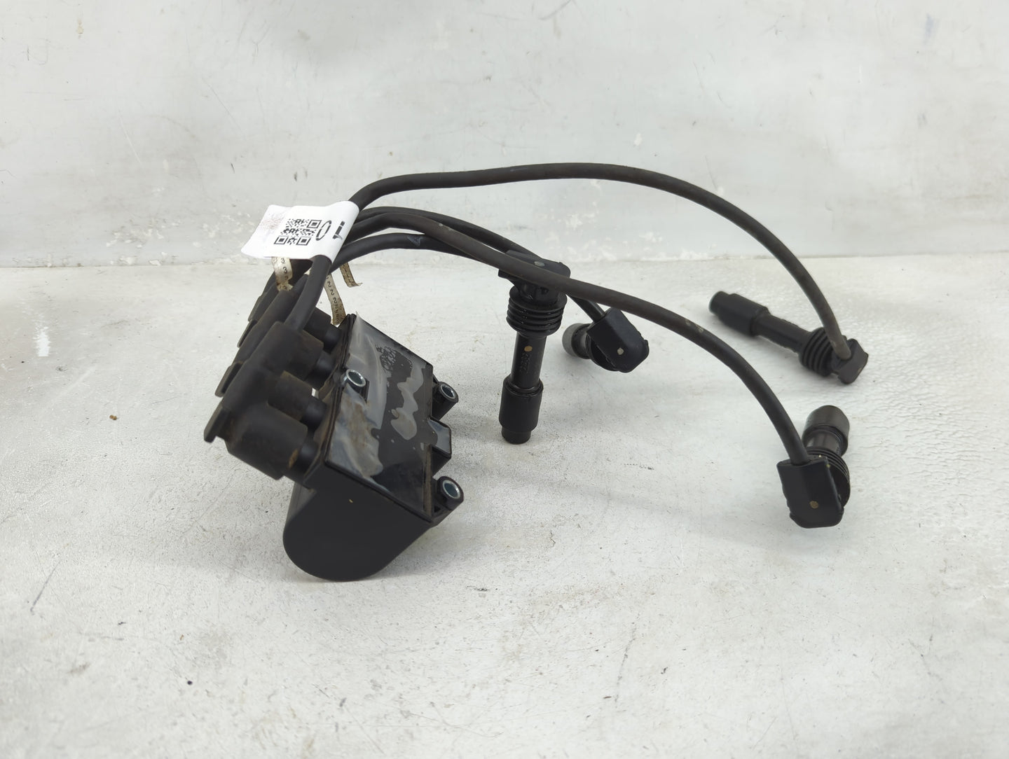 2008 Suzuki Forenza Fuel Injectors P/N:1100019 50094K Fits OEM Used Auto Parts - Oemusedautoparts1.com