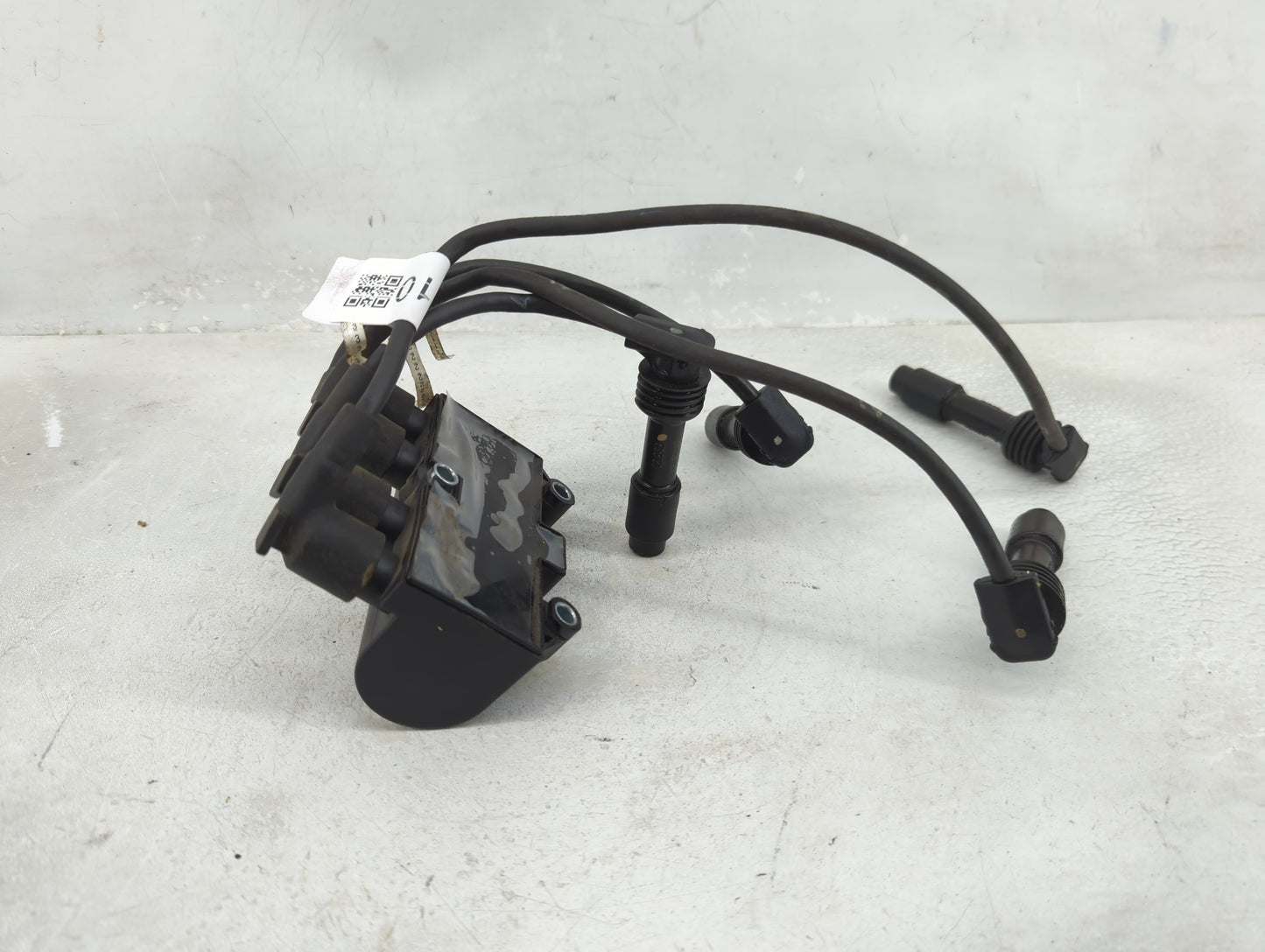 2008 Suzuki Forenza Fuel Injectors P/N:1100019 50094K Fits OEM Used Auto Parts - Oemusedautoparts1.com