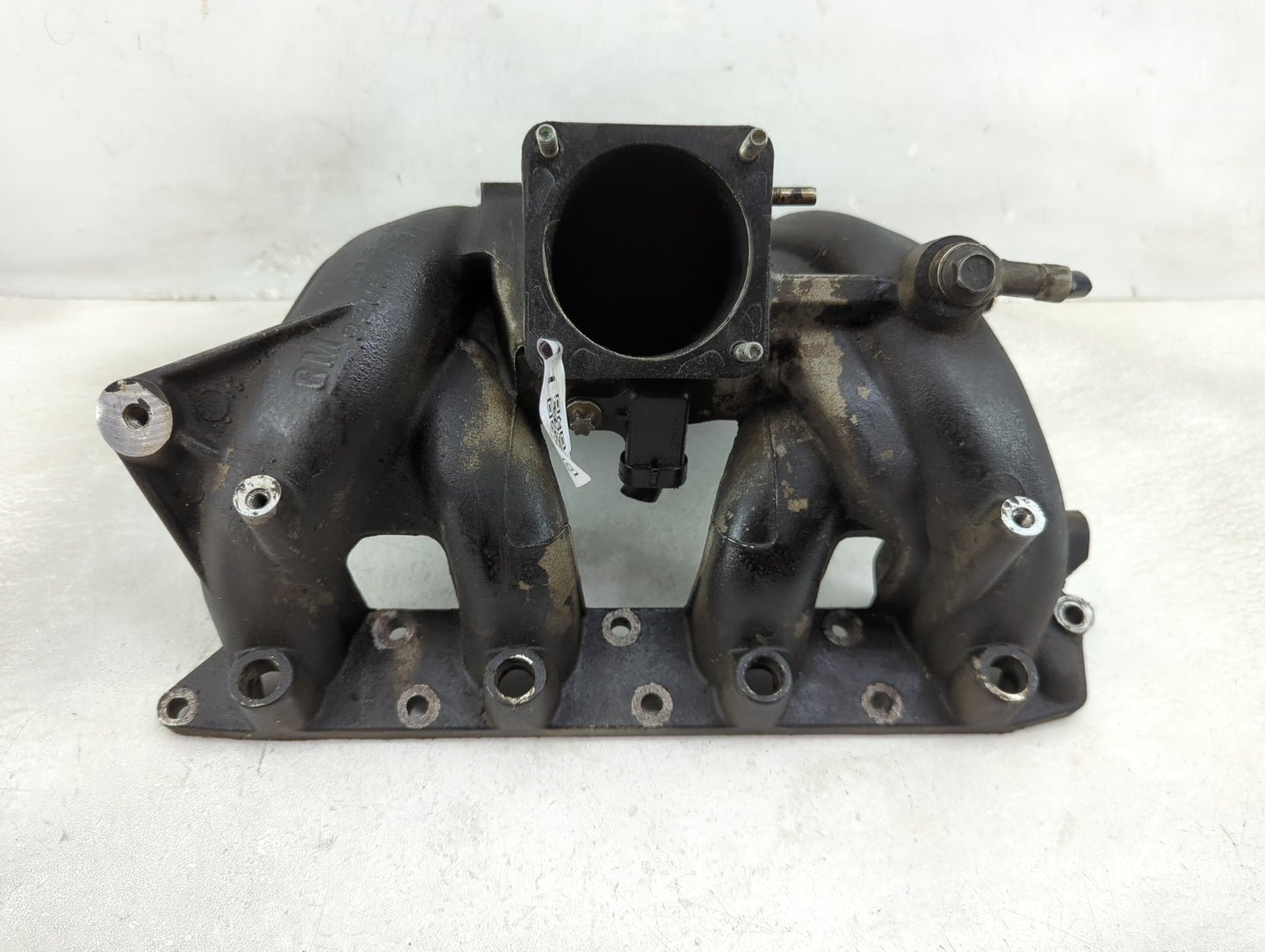 2008 Suzuki Forenza Air Intake Manifold P/N:96330547 Fits OEM Used Auto Parts - Oemusedautoparts1.com