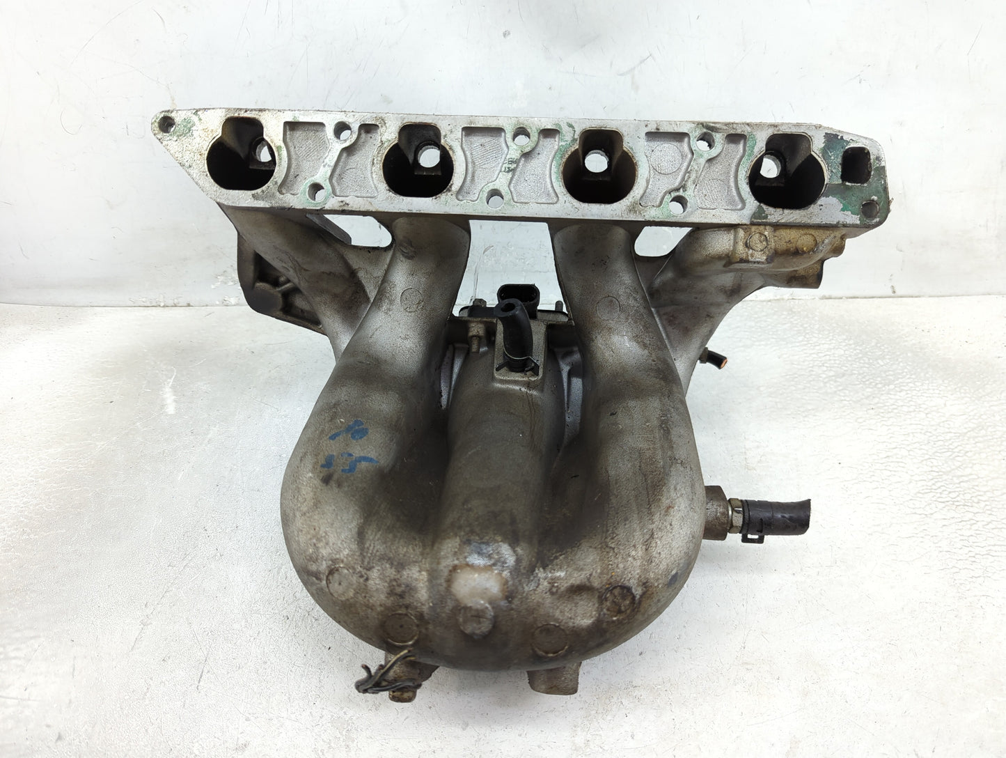 2008 Suzuki Forenza Air Intake Manifold P/N:96330547 Fits OEM Used Auto Parts - Oemusedautoparts1.com