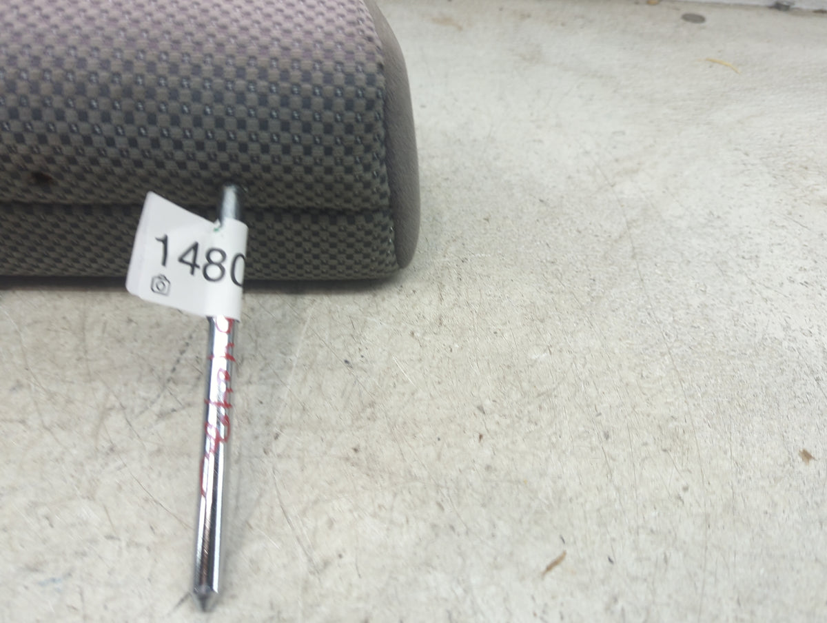2008 Suzuki Forenza Headrest Head Rest Front Driver Passenger Seat Fits OEM Used Auto Parts - Oemusedautoparts1.com