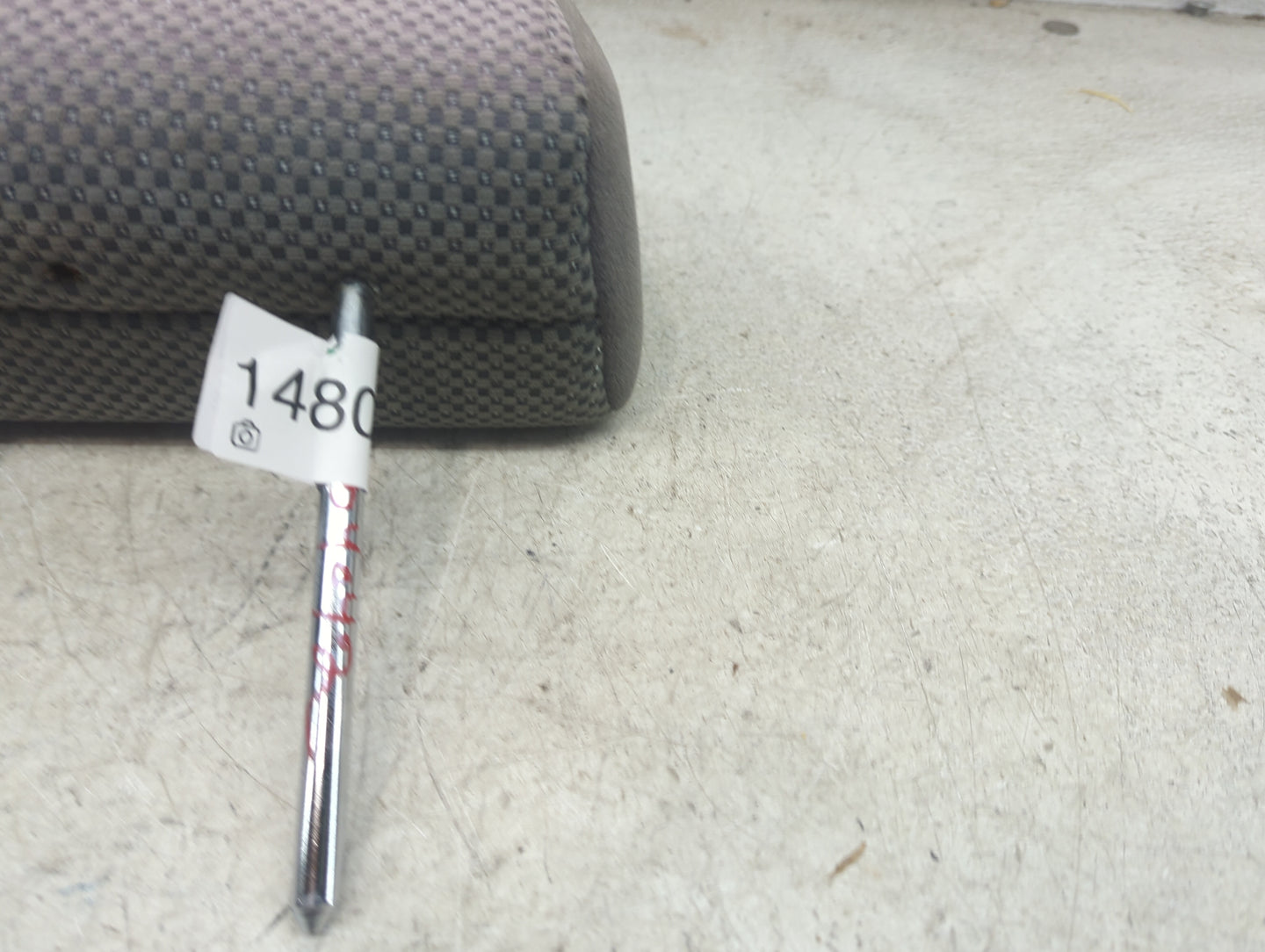 2008 Suzuki Forenza Headrest Head Rest Front Driver Passenger Seat Fits OEM Used Auto Parts - Oemusedautoparts1.com