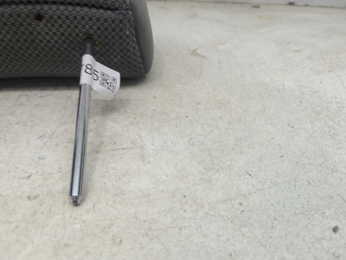 2008 Suzuki Forenza Headrest Head Rest Front Driver Passenger Seat Fits OEM Used Auto Parts - Oemusedautoparts1.com