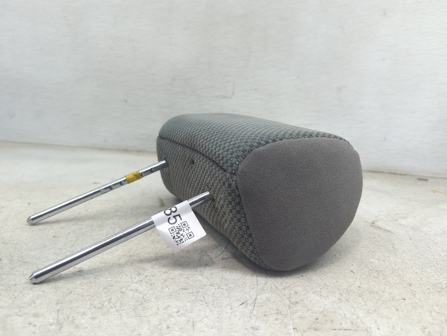 2008 Suzuki Forenza Headrest Head Rest Front Driver Passenger Seat Fits OEM Used Auto Parts - Oemusedautoparts1.com