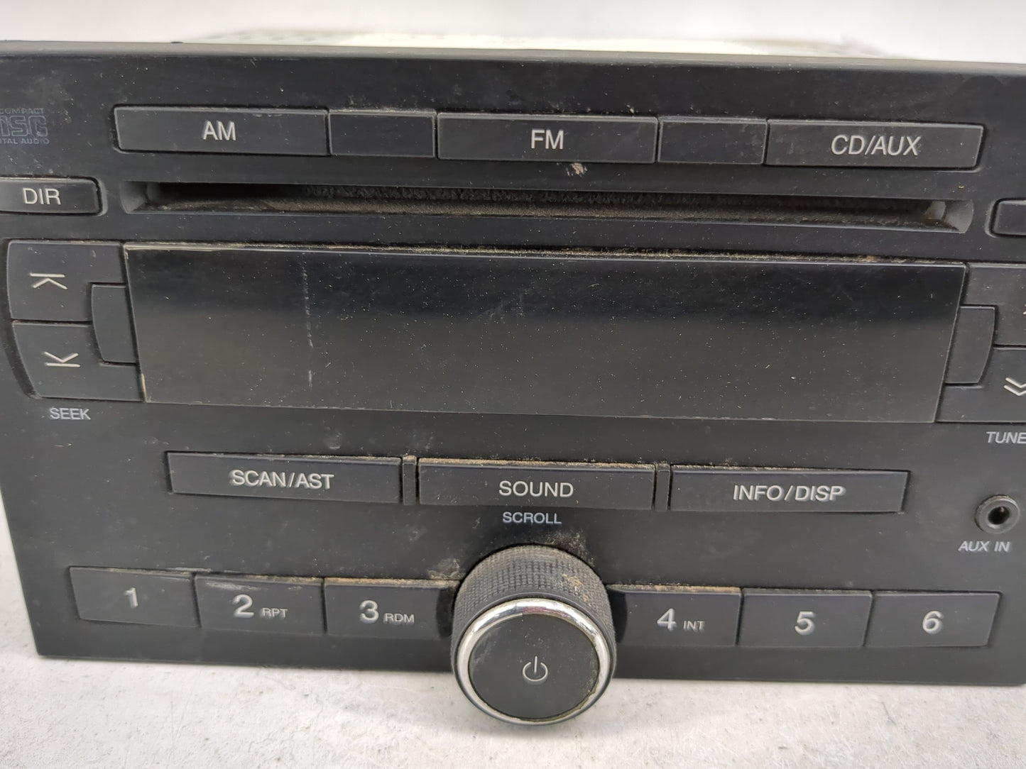 2005-2008 Suzuki Forenza Radio AM FM Cd Player Receiver Replacement P/N:96889781 DE8042Q00A84125 Fits Fits 2005 2006 2007 20