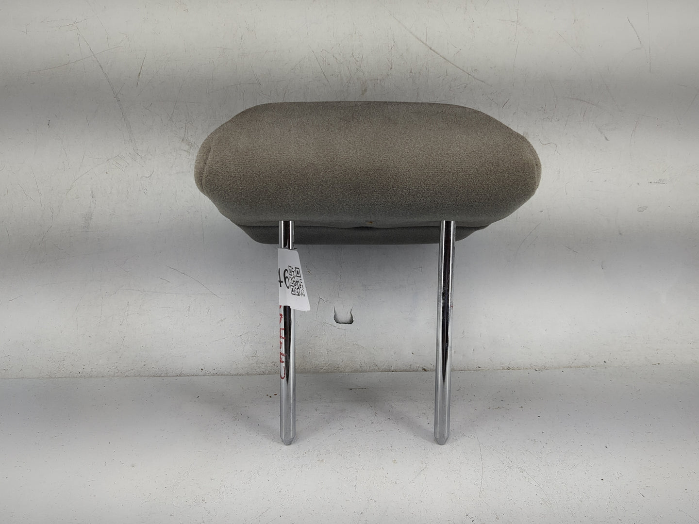 2008 Suzuki Forenza Headrest Head Rest Front Driver Seat Gray 1480846 - Oemusedautoparts1.com