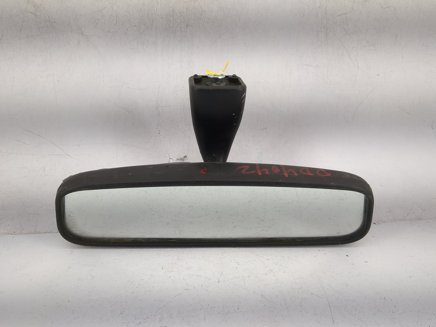 2004-2008 Suzuki Forenza Interior Rear View Mirror Replacement OEM P/N:E4 012141 A047595 Fits OEM Used Auto Parts - Oemuseda