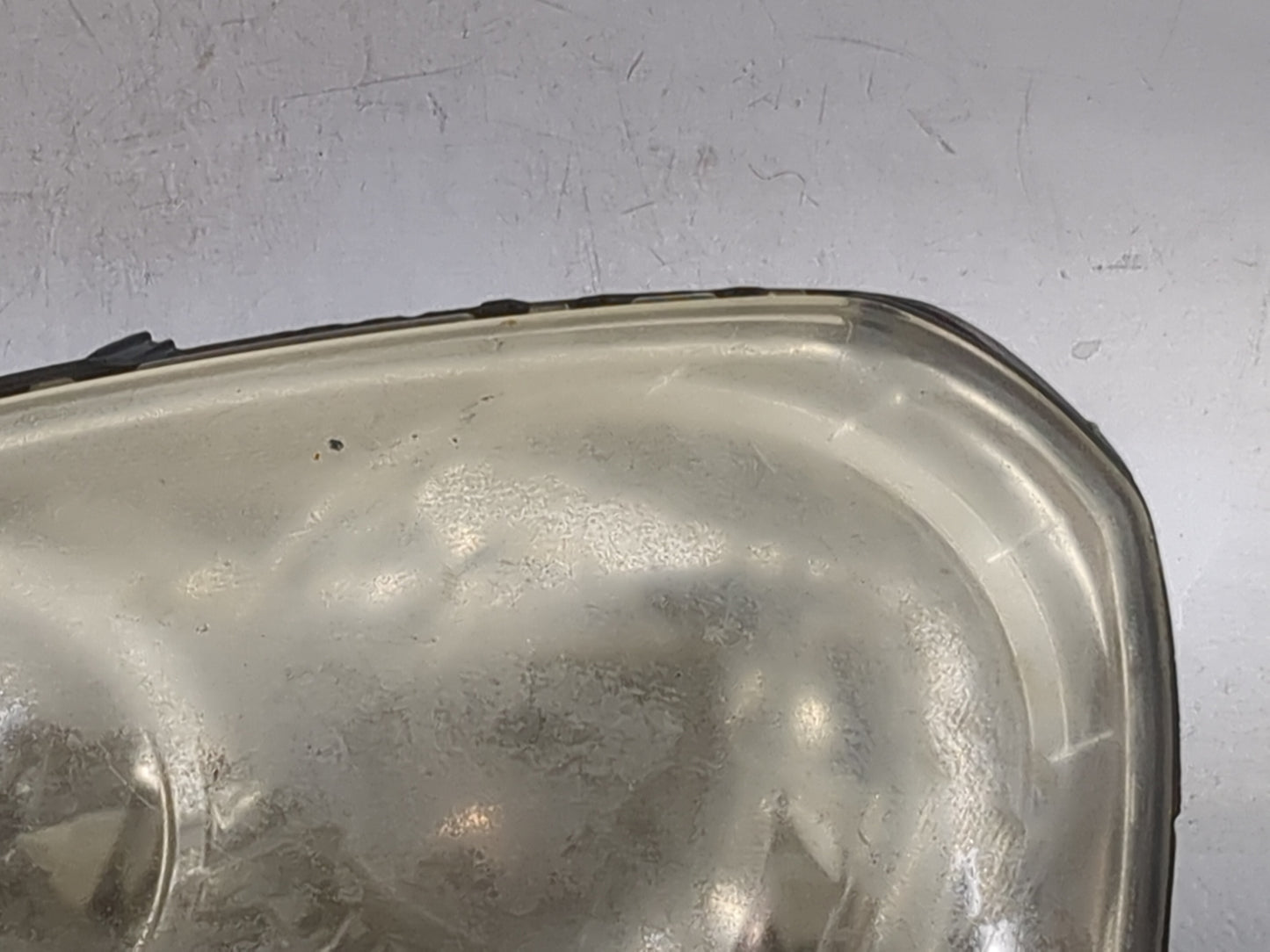 2005-2008 Suzuki Forenza Driver Left Oem Head Light Headlight Lamp 1481202 - Oemusedautoparts1.com
