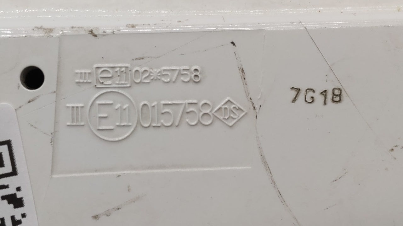 2004-2008 Suzuki Forenza Passenger Side View Mirror - Right Door Mirror OEM Used - Oemusedautoparts1.com