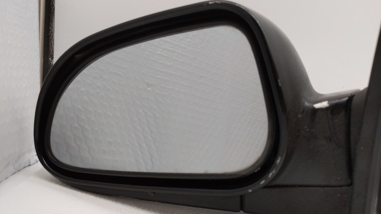 2004-2008 Suzuki Forenza Driver Side View Mirror - Left Door Mirror OEM Used - Oemusedautoparts1.com