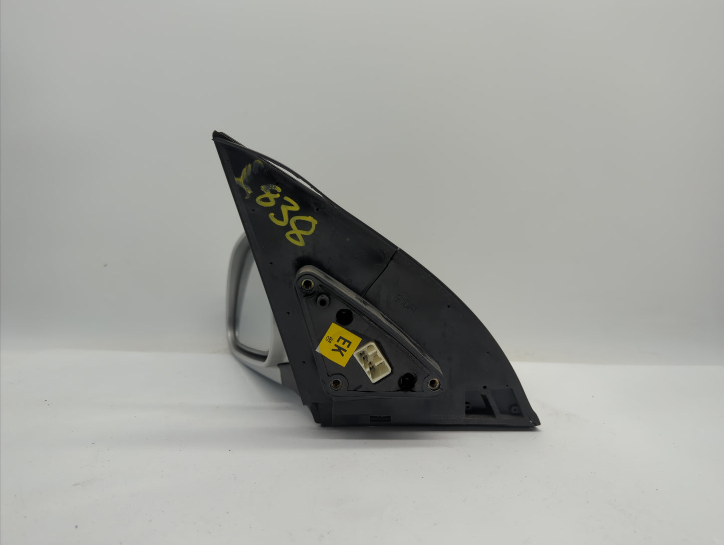 2004-2008 Suzuki Forenza Driver Side View Mirror - Left Door Mirror OEM Used - Oemusedautoparts1.com